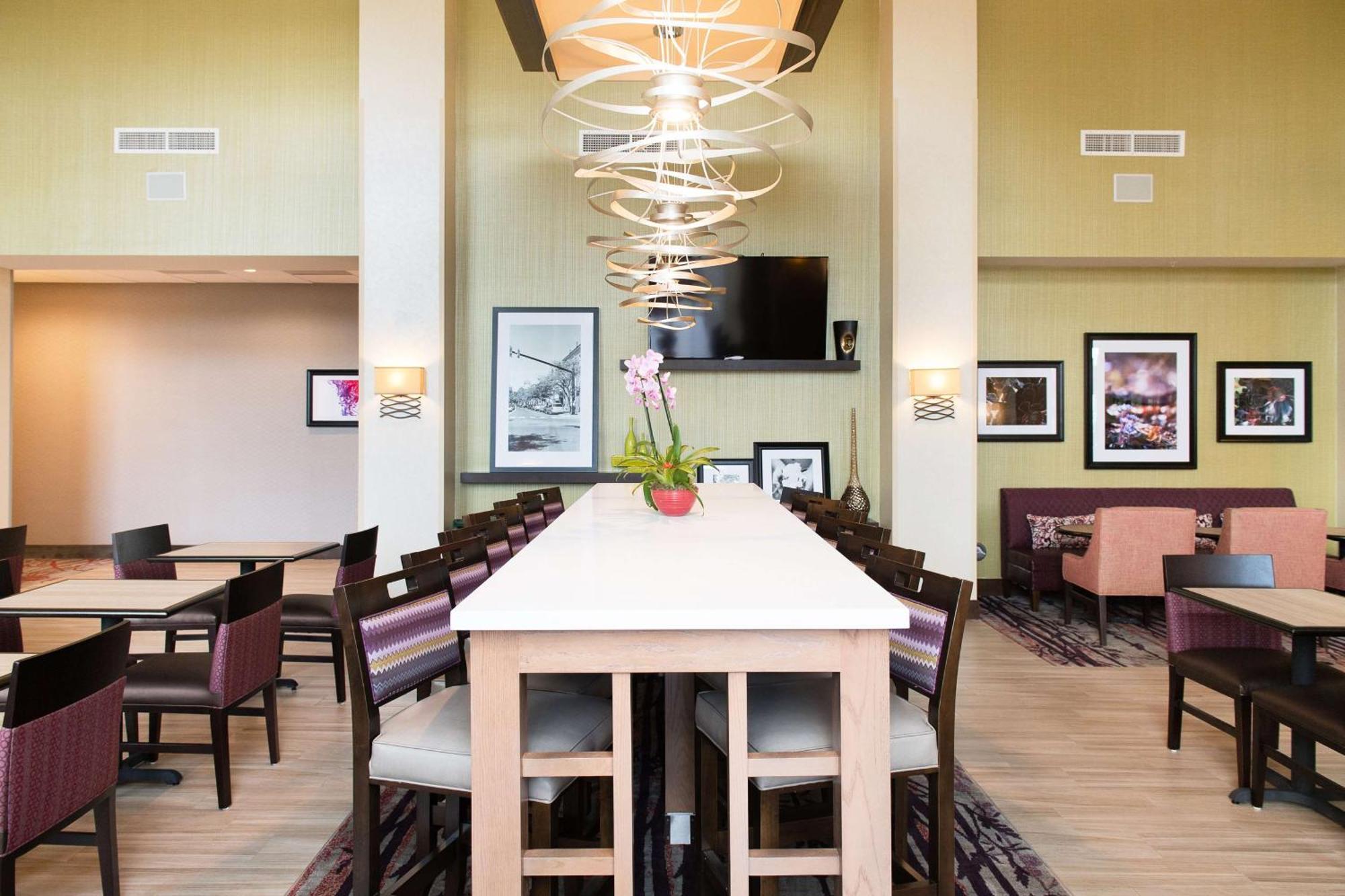 Hampton Inn And Suites Fayetteville, Nc Экстерьер фото